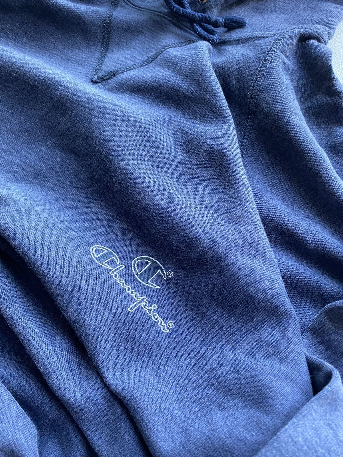 Champion 🔥90s Champion Sun Faded Oversized Blue mens Hoodie rare Size US XL / EU 56 / 4 - 3 Thumbnail