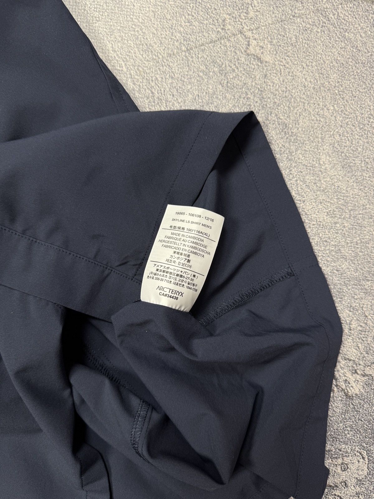 Arc'teryx Vintage Arcteryx overshirt Size US XL / EU 56 / 4 - 12 Thumbnail