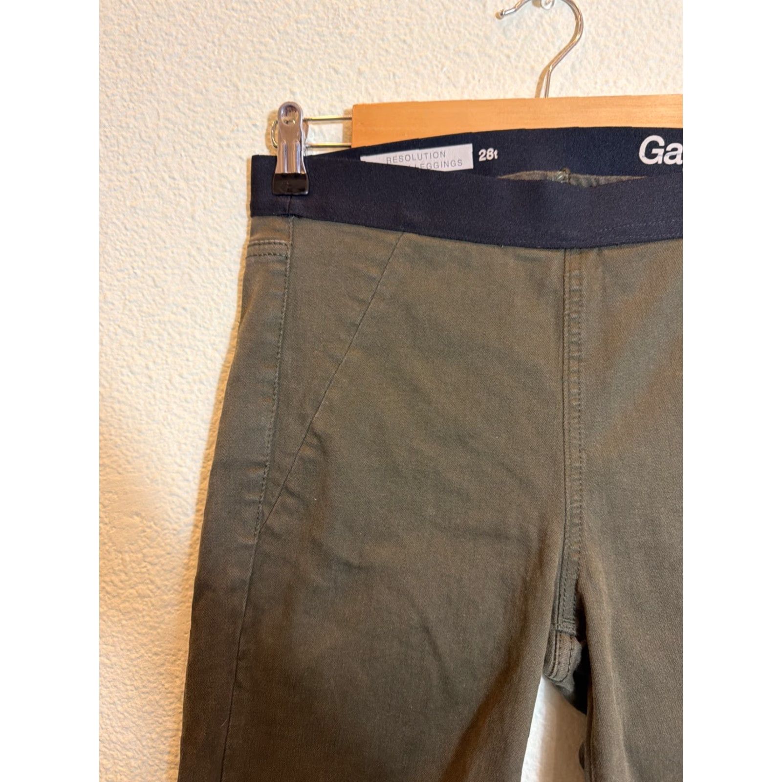 Gap Gap Resolution Legging Womens 28 Tall Olive High Rise Stretch Pants 28x27 Green Cotton Polyester Spandex Size 28" / US 6 / IT 42 - 6 Thumbnail