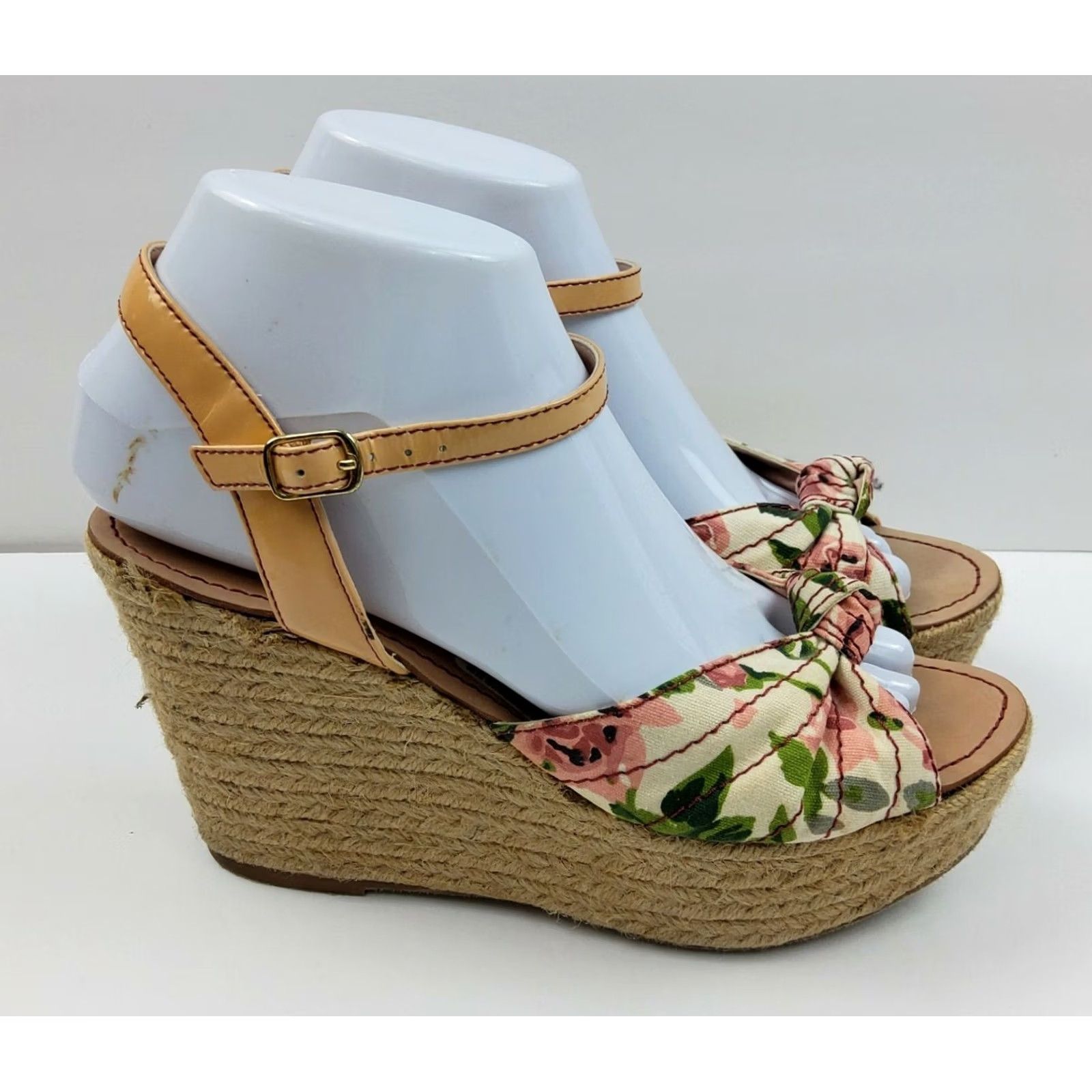 Betsey Johnson Betsey Johnson Pattty Jute Wedges Platform Sandals Floral Size 7M Multicolor Women Shoes Size US 7 / IT 37 - 3 Thumbnail