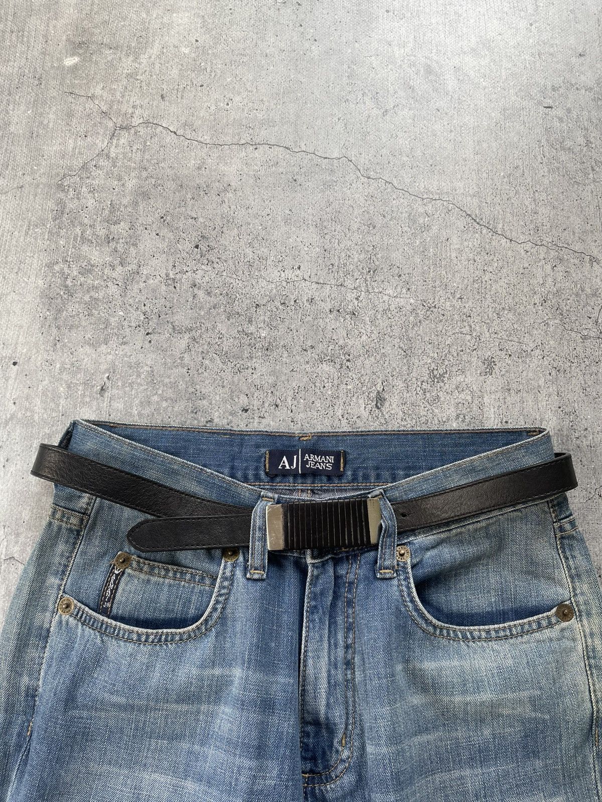 Armani Armani Jeans Belt Leather 100% Vintage Avant Garde Y2K Size ONE SIZE - 1 Thumbnail
