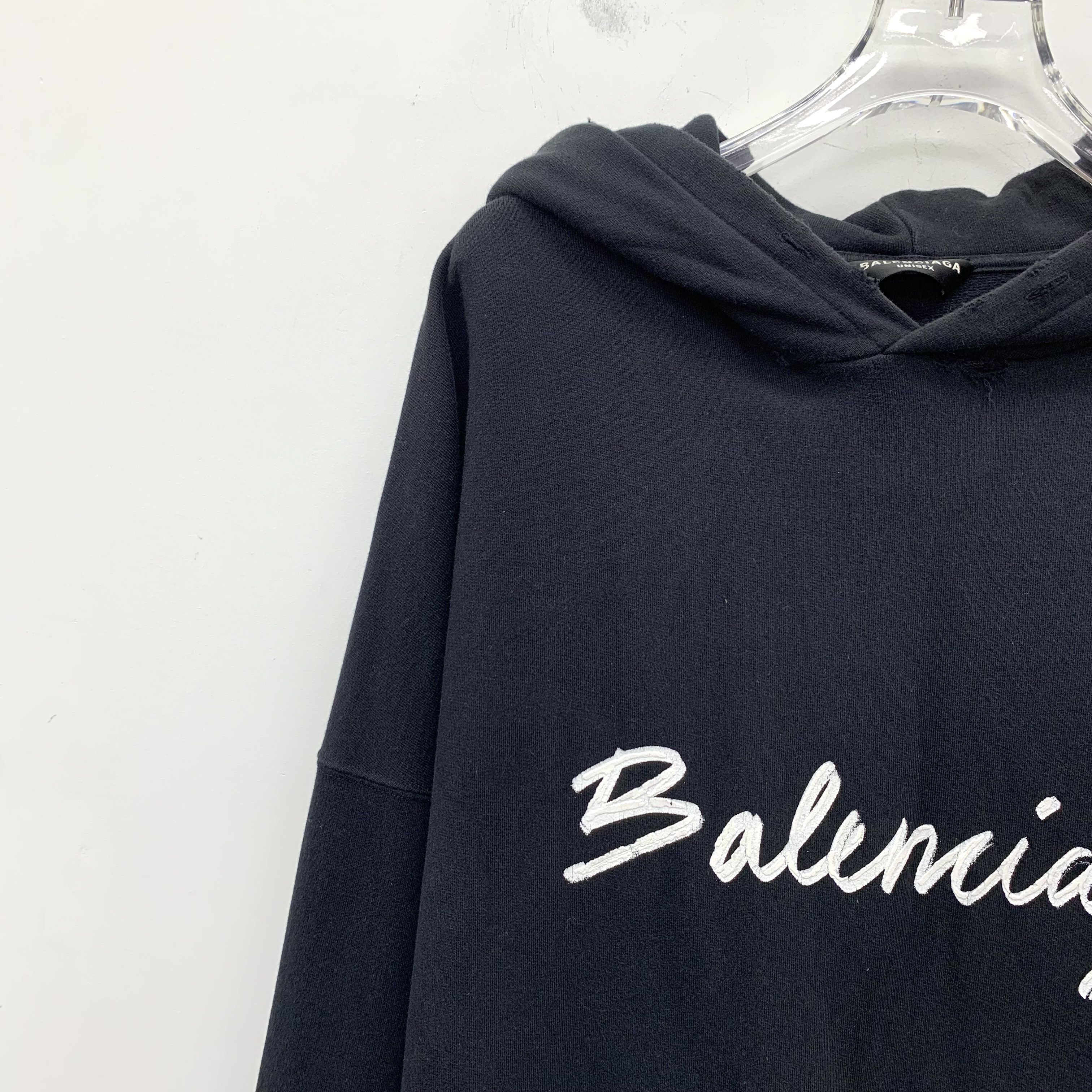 Balenciaga Balenciaga Distressed Logo Hoodie Black (M) Size US M / EU 48-50 / 2 - 3 Thumbnail