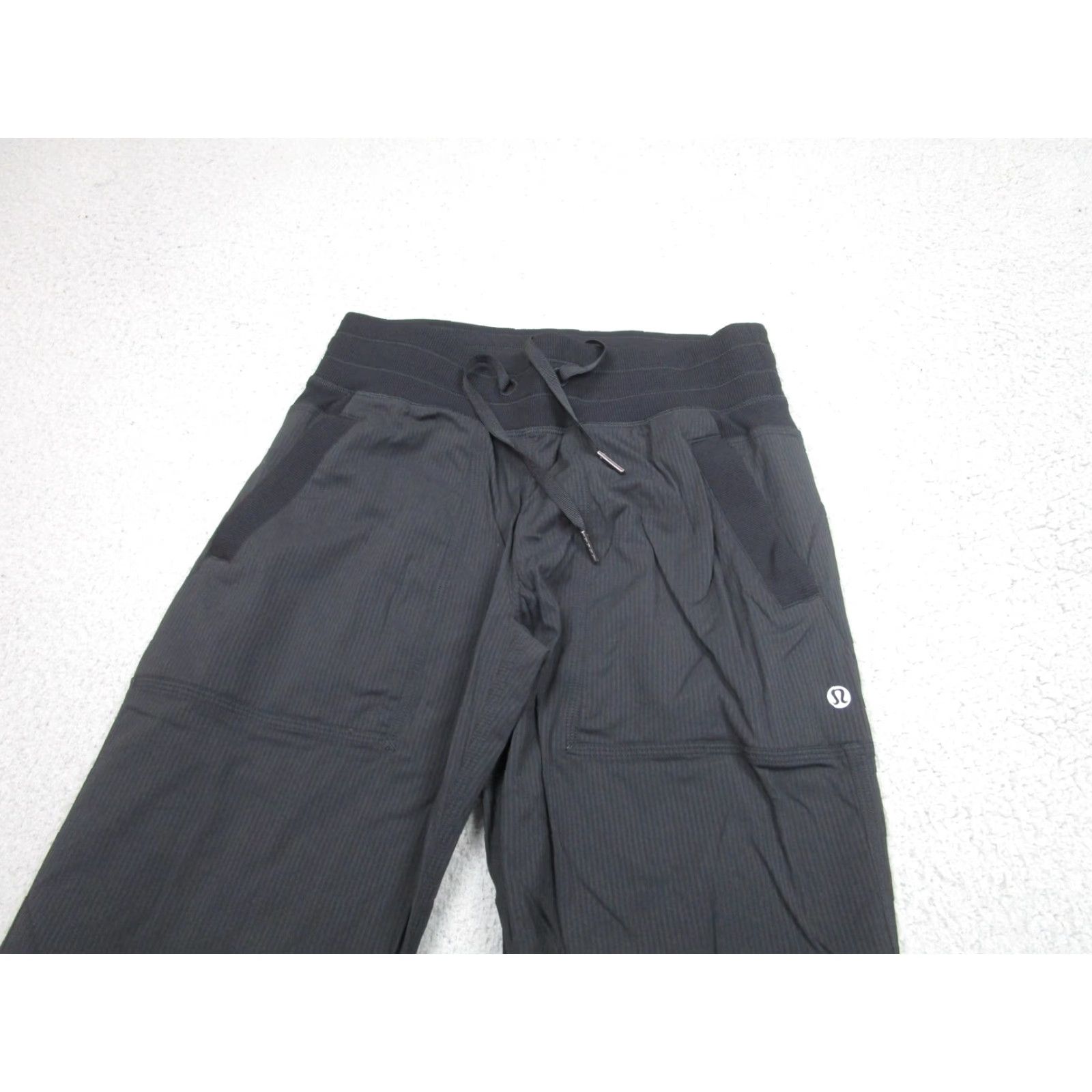Lululemon VINTAGE Lululemon Track Pants Womens 4 Black Straight Leg Ribbed Waist Stirrup Hem Yoga Size 27" / US 4 / IT 40 - 2 Thumbnail