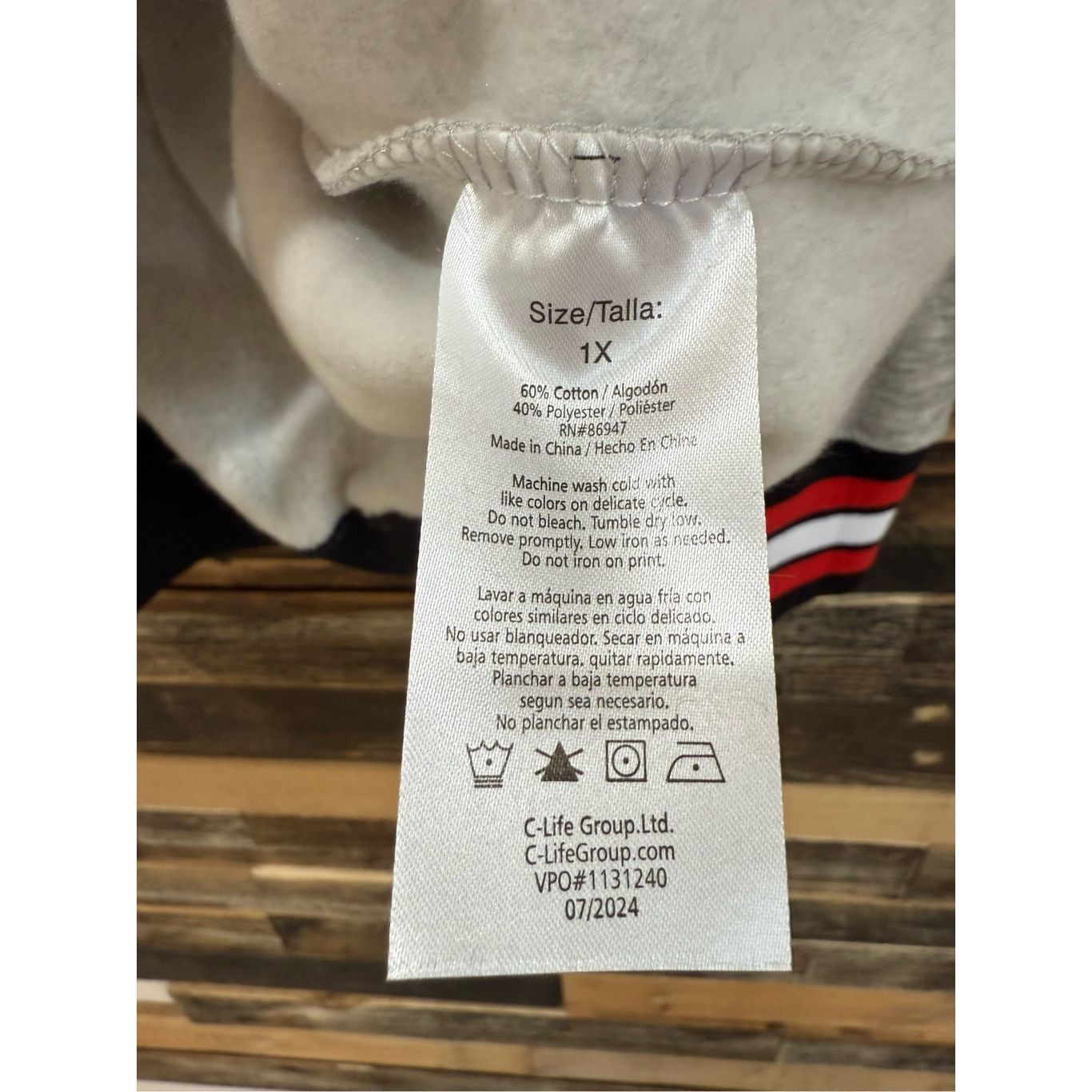 Other Hello Kitty NWT Sanrio Grey Crewneck Long Sleeve Sweatshirt Size XL / US 12-14 / IT 48-50 - 4 Thumbnail