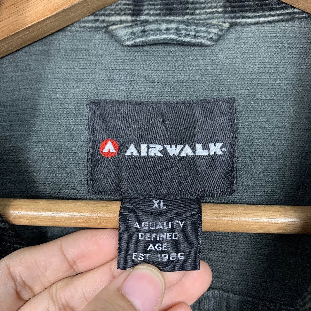 Airwalk Airwalk Tartan Zipper Jacket Size US XL / EU 56 / 4 - 16 Thumbnail