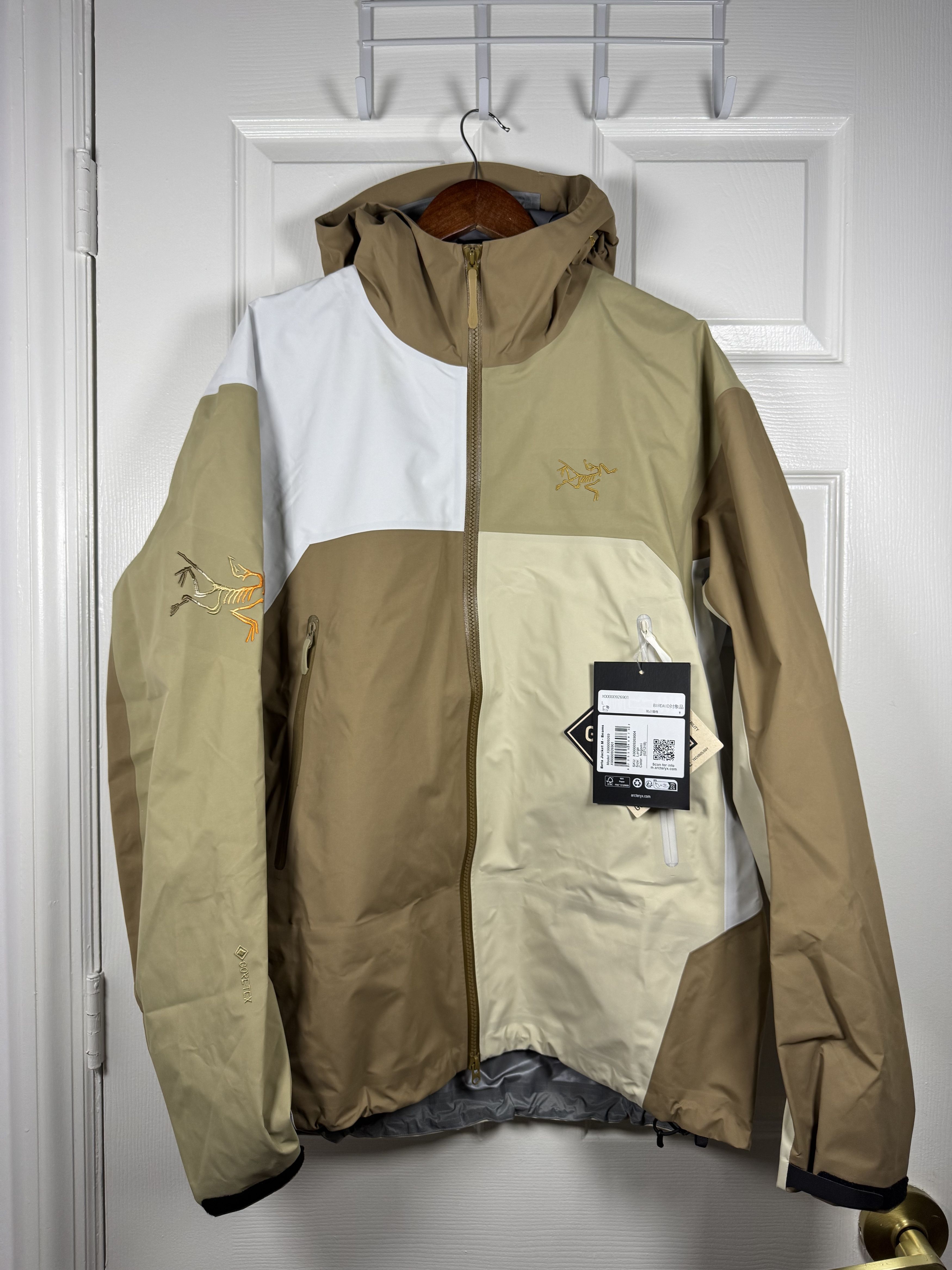 Arc'teryx × Beams Plus BEAMS Beta Jacket Nagomi 2024 Size US L / EU 52-54 / 3 - 1 Thumbnail