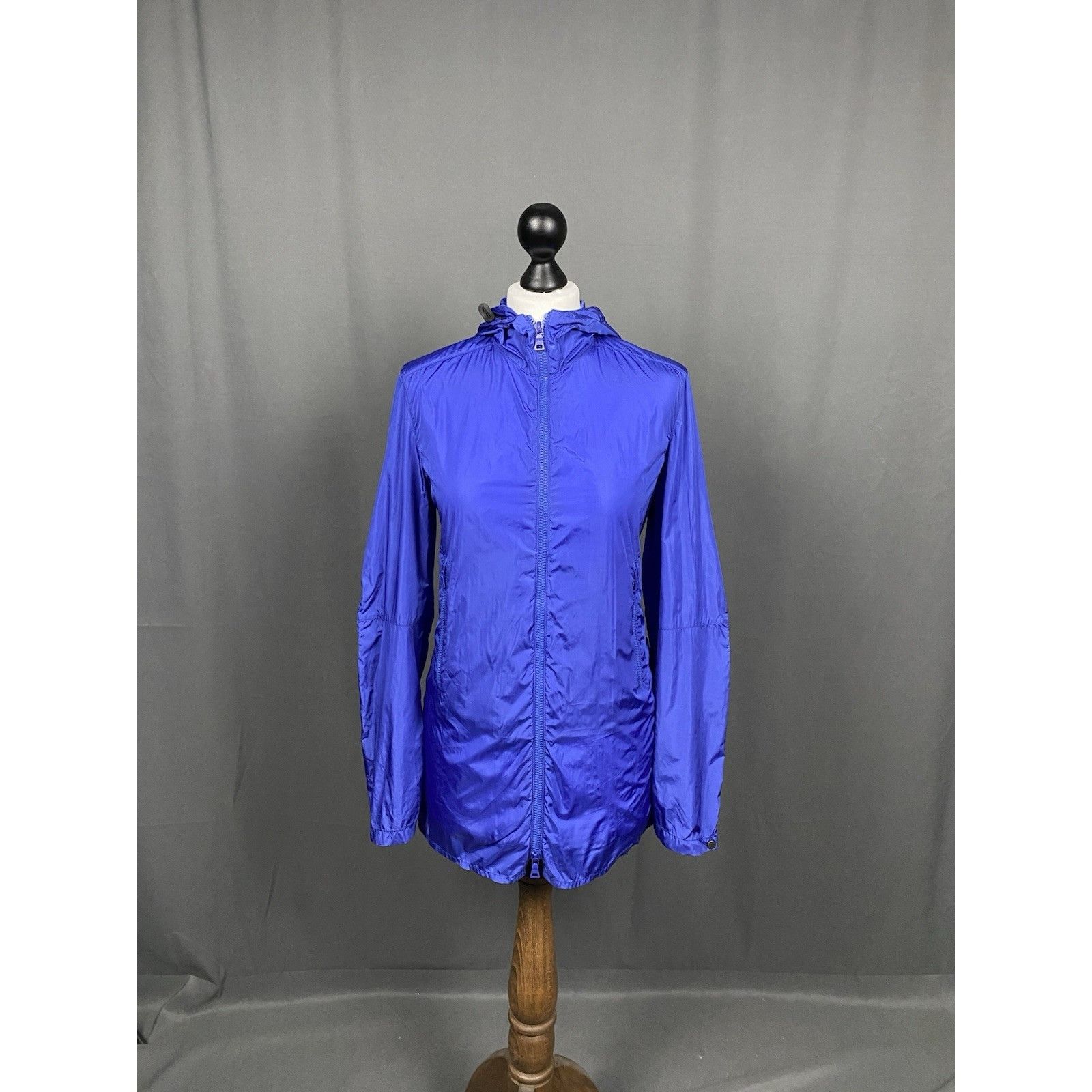 Prada Prada Nylon Lightweight Red Tab Women's Blue Windbreaker Jac Size M / US 6-8 / IT 42-44 - 2 Thumbnail