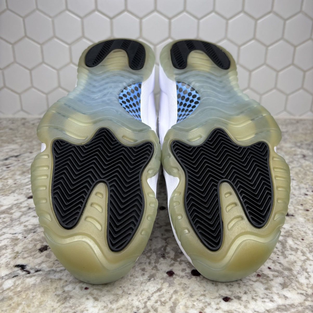 Jordan Brand Size 8.5 - Jordan 11 Legend Blue 2014 Gently Worn No Box Size US 8.5 / EU 41-42 - 11 Thumbnail