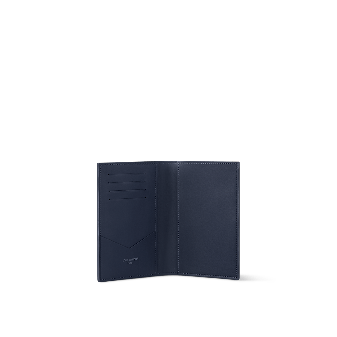 Louis Vuitton Passport Cover Size ONE SIZE - 2 Thumbnail