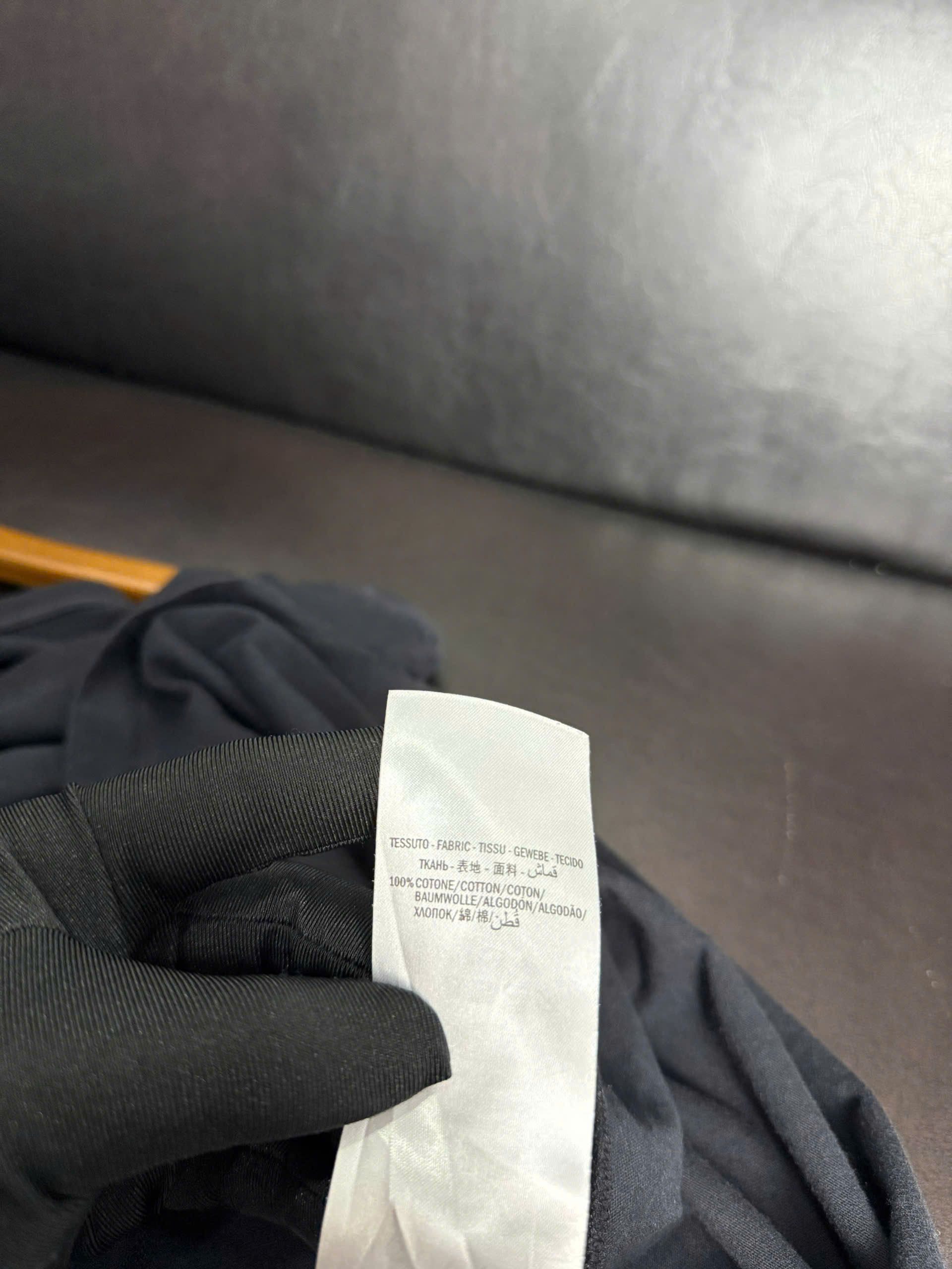 Gucci GUCCI FAKE LOGO Size US XS / EU 42 / 0 - 9 Thumbnail