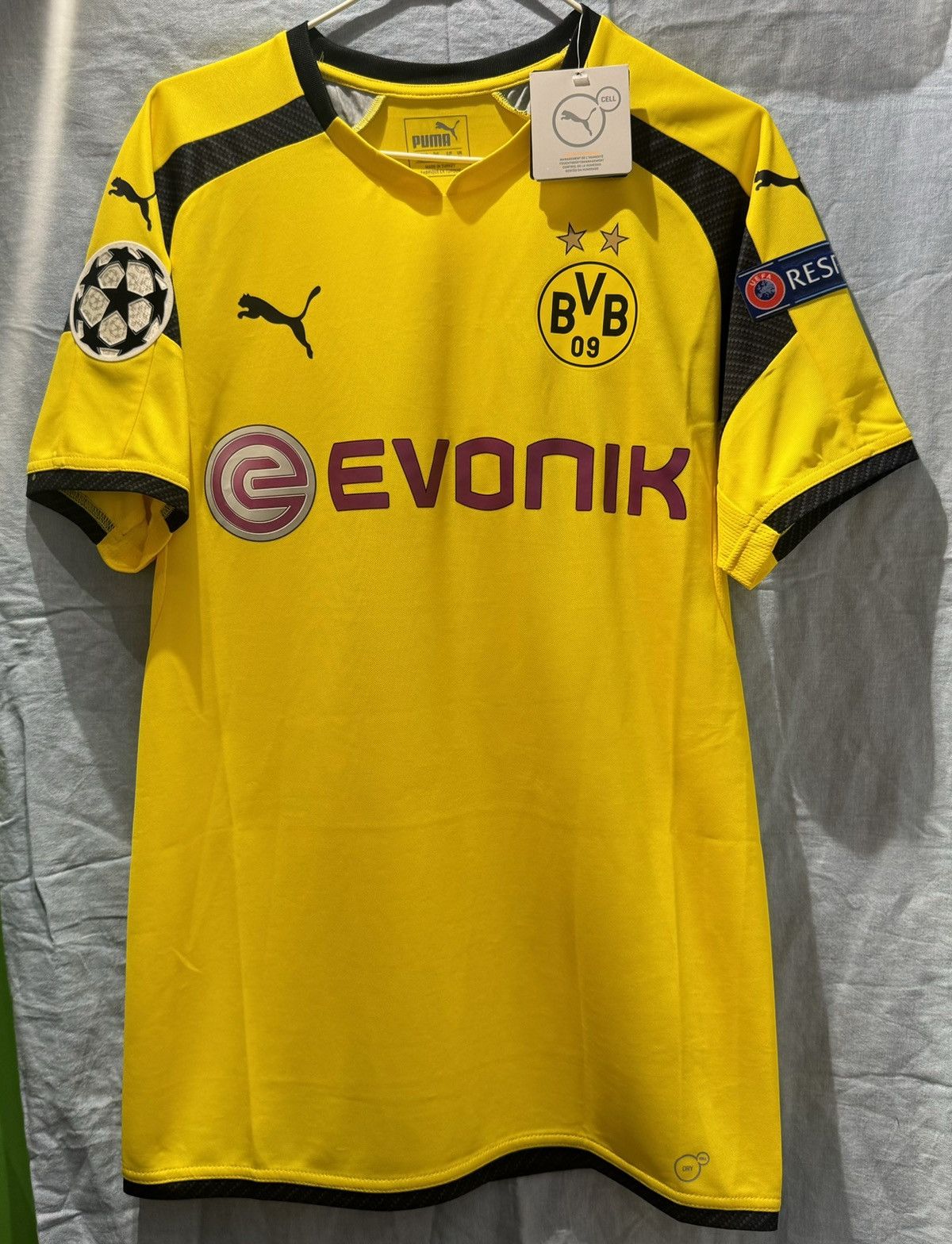 Puma Dortmund 18/19 C/L home shirt #22 pulisic (bnwt) Size US M / EU 48-50 / 2 - 1 Thumbnail