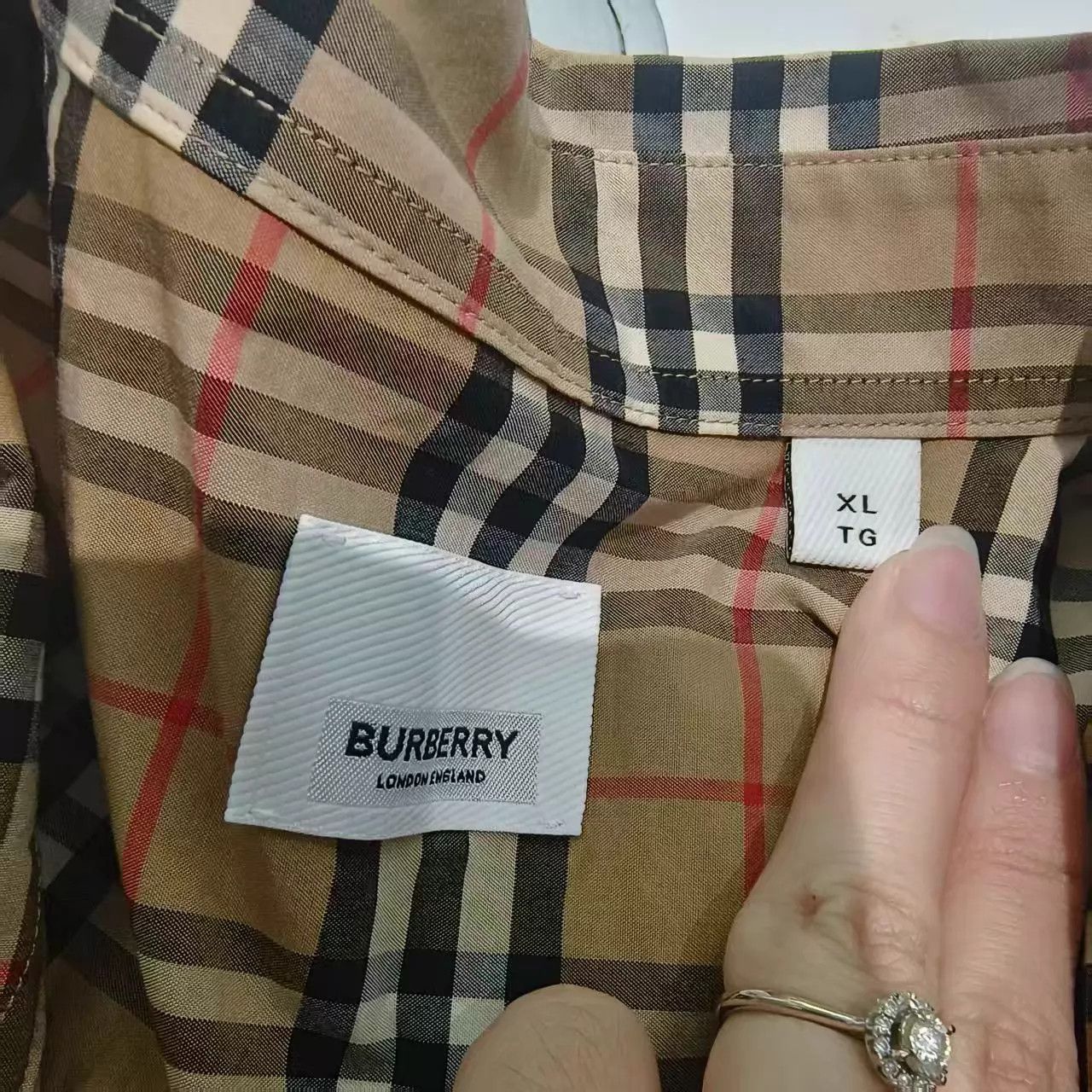 Burberry BURBERRY Classic Check Shirt XL Size US XL / EU 56 / 4 - 4 Thumbnail
