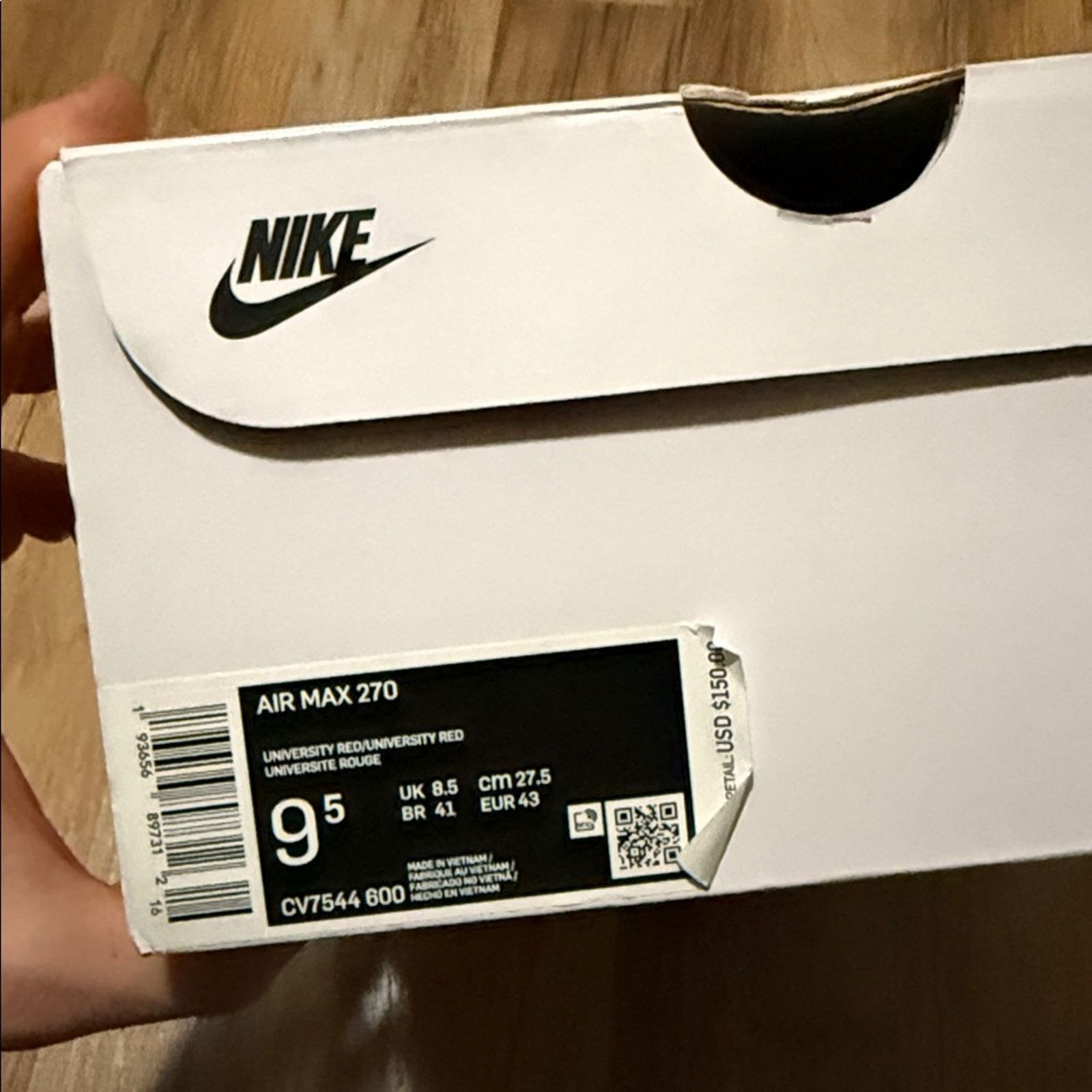 Nike Nike Air Max 270 Triple Red Size US 9.5 / EU 42-43 - 11 Thumbnail
