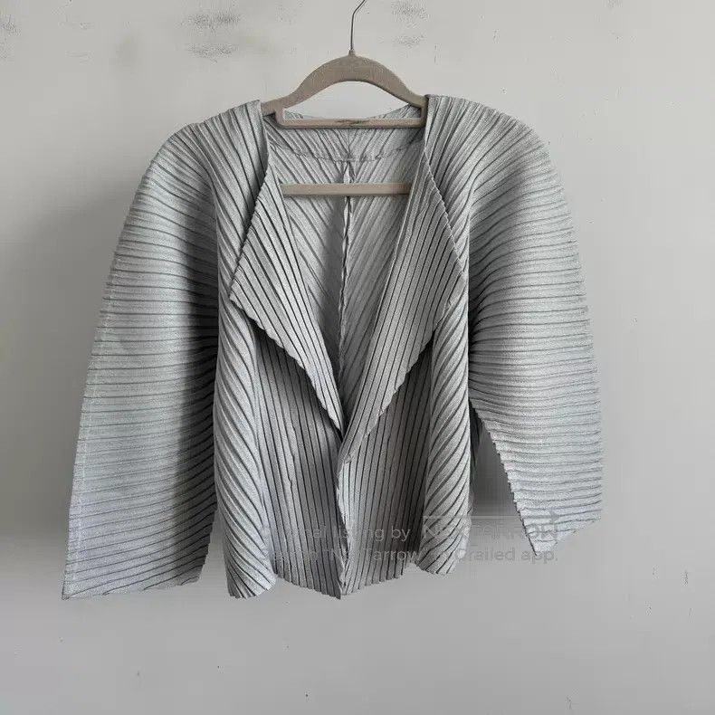 Issey Miyake Issey Miyake Pink Short-Sleeve Top Size M / US 6-8 / IT 42-44 - 1 Thumbnail