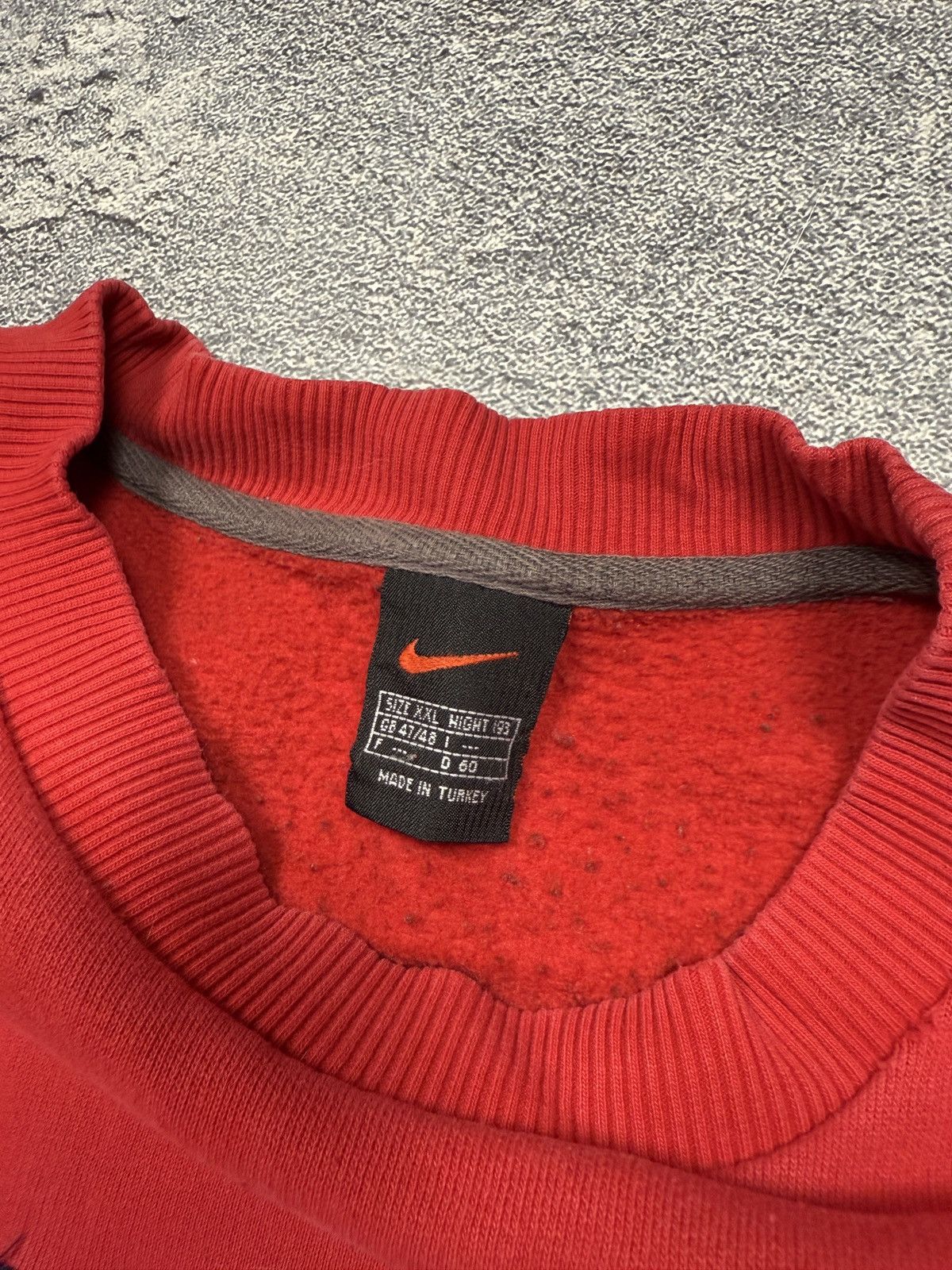 Nike × Vintage Nike Vintage Baggy Crewneck Sweatshirt Big Embroidered Logo Size US XXL / EU 58 / 5 - 7 Thumbnail
