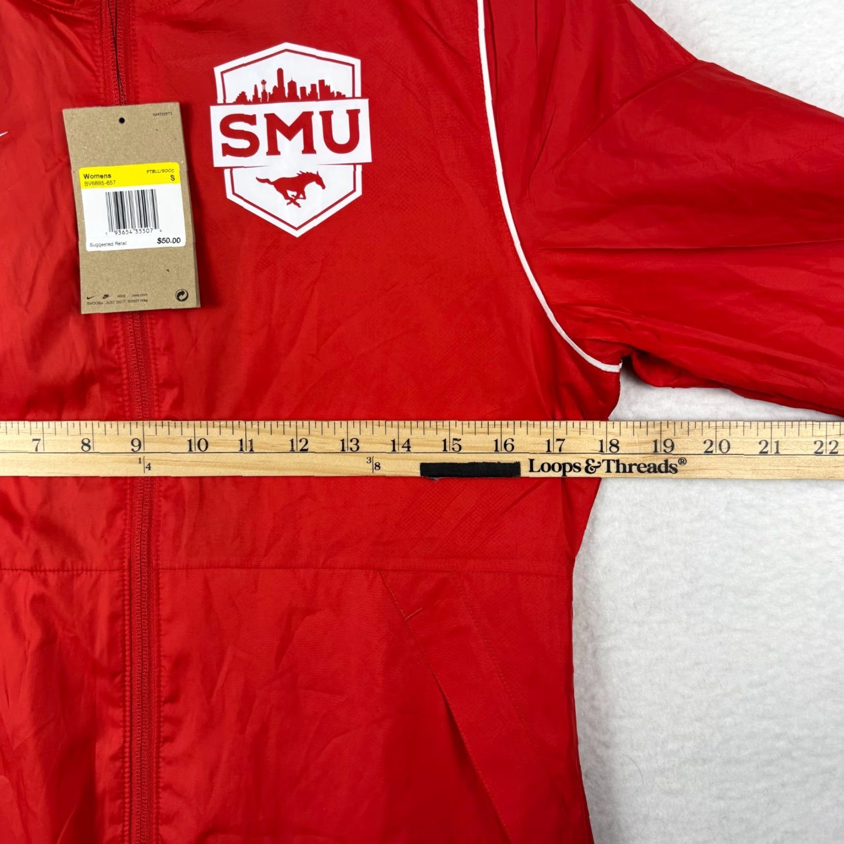 Nike Nike Womens S Red SMU Texas Full Zip Rain Jacket BV6895-657 Size S / US 4 / IT 40 - 5 Thumbnail