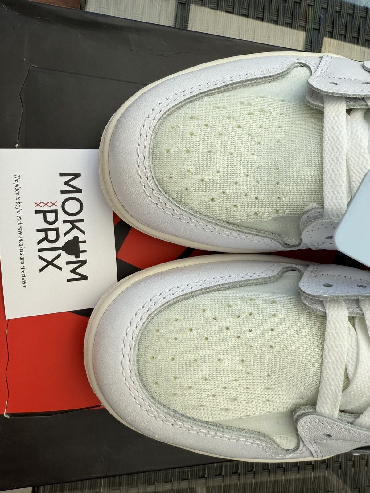 Jordan Brand Nike Air Jordan 1 x Off-White “NRG” Europe Exclusive Size US 11 / EU 44 - 9 Thumbnail