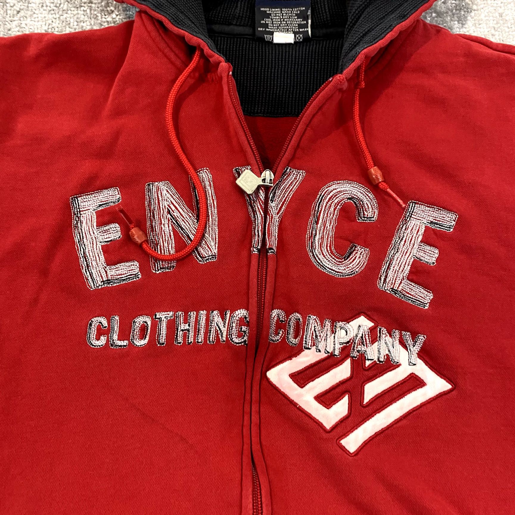 Enyce ENYCE Jacket Men Large Red Black Zip Hoodie Full Zip Skate Retro Streetwear Y2K Size US L / EU 52-54 / 3 - 2 Thumbnail