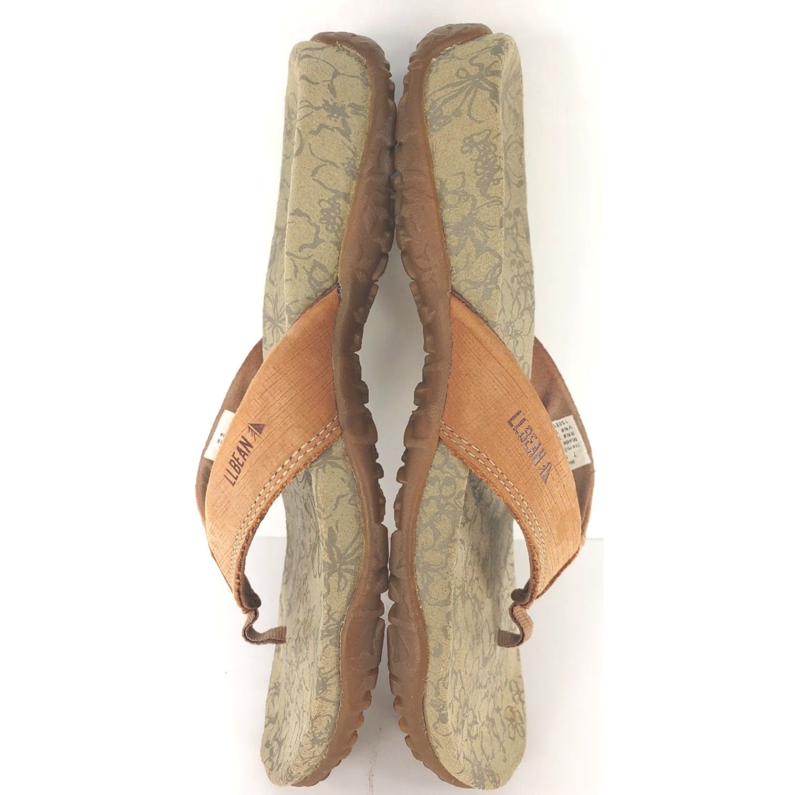 Vintage L.L. Bean Women’s 7M Light Brown Run About Flip Flop Sandals 299716 Sandals Casual Comfort Slip On Flat Rubber Lined Leather Insole Women’s Shoes Size US 7 / IT 37 - 7 Thumbnail
