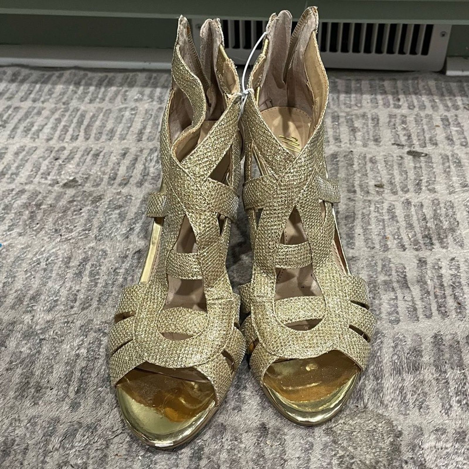 Marc Fisher Marc Fisher Nala Mid Heel Evening Sandals Criss Cross Size US 6.5 / IT 36.5 - 2 Thumbnail