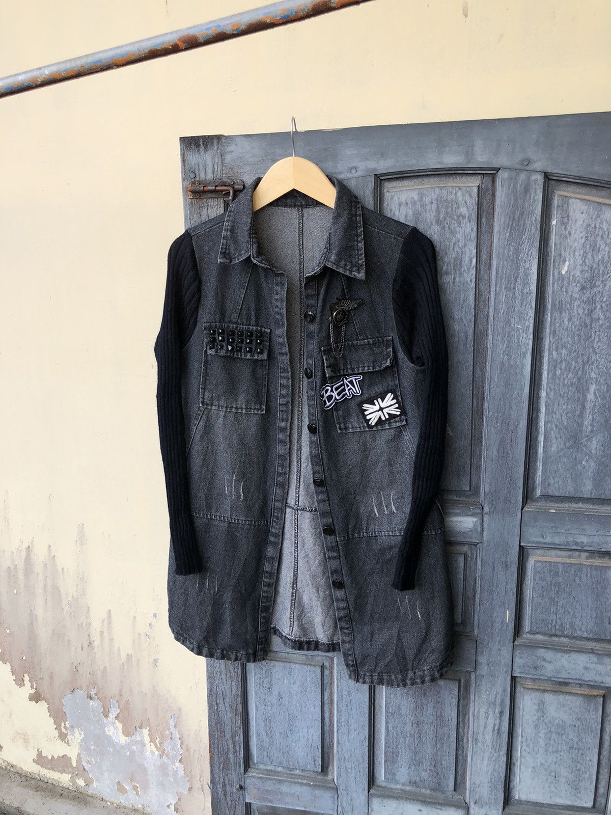 Japanese Brand Shirt Denim British Patch Pin Studed Knit Longsleeve Style Size US M / EU 48-50 / 2 - 4 Thumbnail