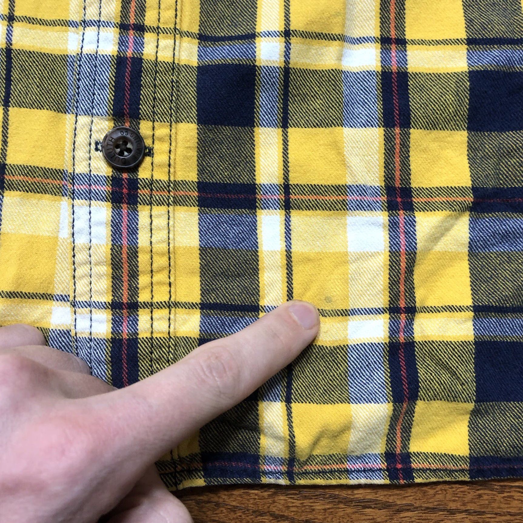 Vintage Duluth Flannel Shirt Mens 3XLT Yellow Blue Plaid Button-Up Chest 60in Workwear Outdoor Casual Size US XXL / EU 58 / 5 - 4 Thumbnail