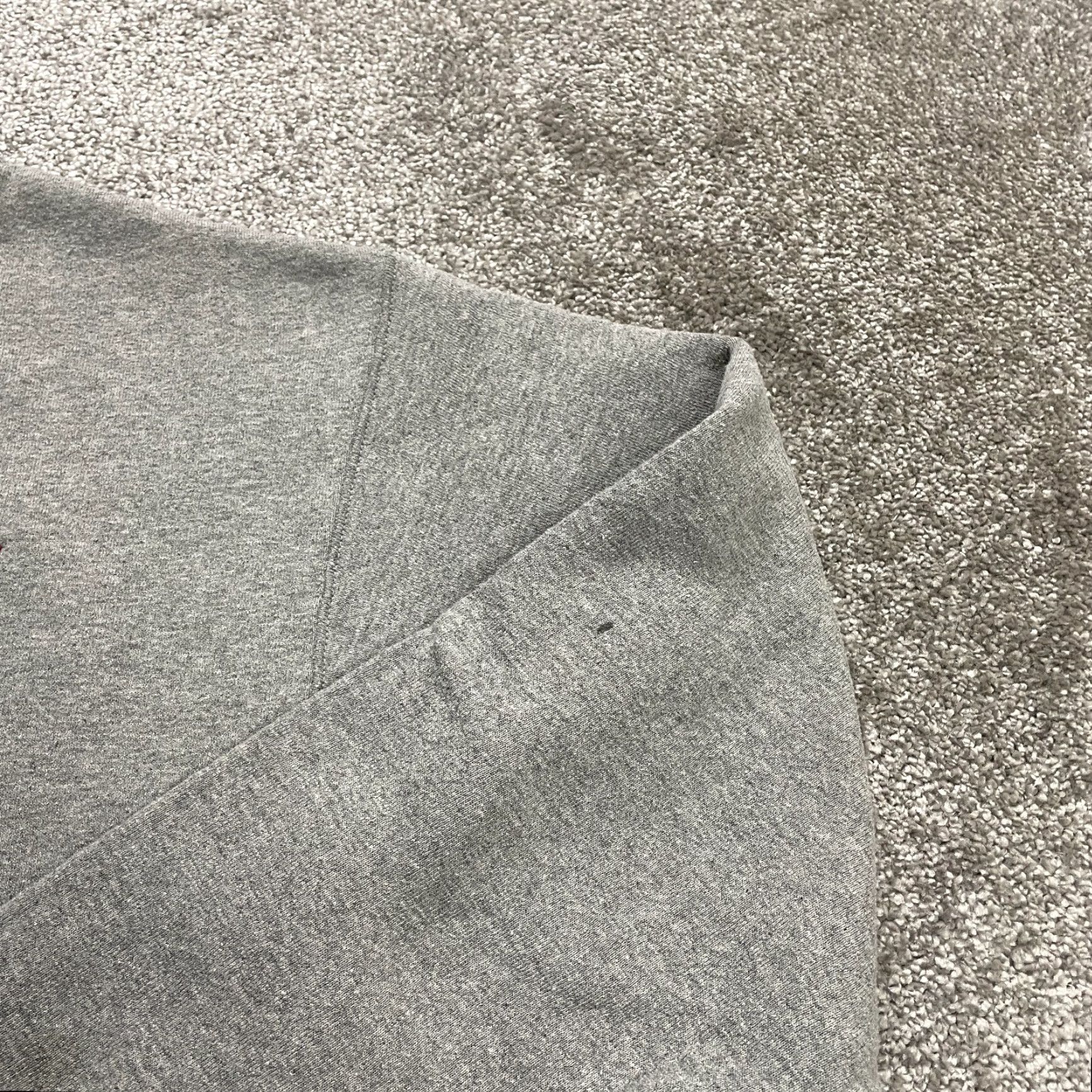 Russell Athletic Russell Athletic Sweatshirt Mens Medium Gray Graphic Crew Neck Fleece Pullover Size US M / EU 48-50 / 2 - 6 Thumbnail