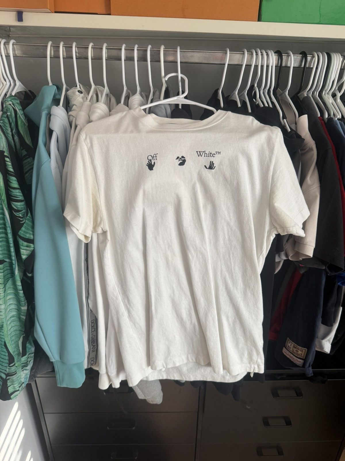 Off-White OFF-WHITEOff-White Peace Worldwide Over Tee 'White/Green' Size US S / EU 44-46 / 1 - 1 Thumbnail
