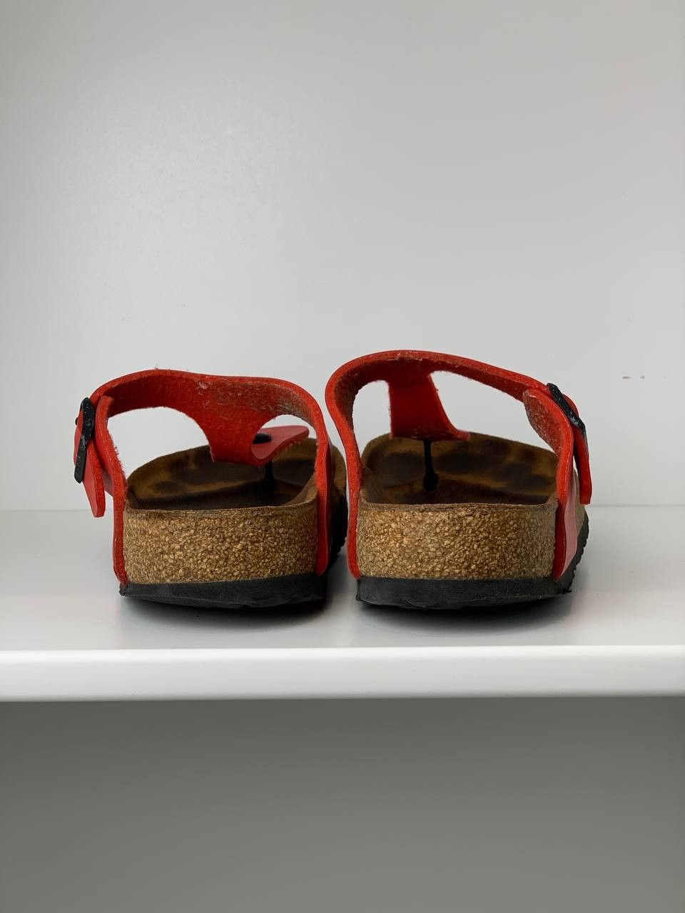 Birkenstock Birkenstock Women Gizeh Old Red Patent Flip Flops Size US 7 / IT 37 - 3 Thumbnail