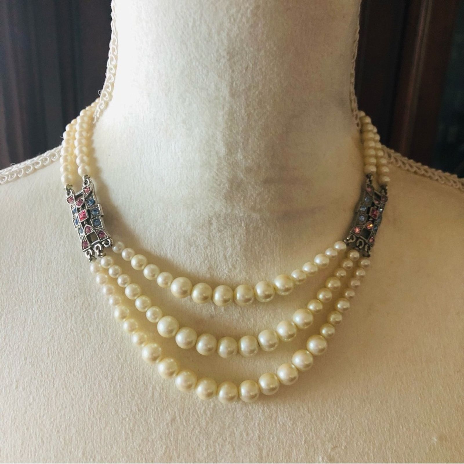 Vintage Vintage 1928 elegant classy pearl necklace and earring set Size ONE SIZE - 3 Thumbnail