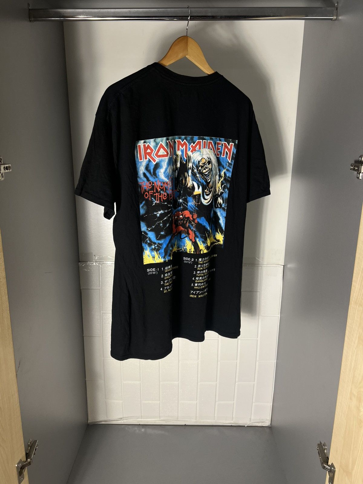 Band Tees VINTAGE IRON MAIDEN WORLD TOUR ROCK T-SHIRT METAL Y2K 90s Size US XXL / EU 58 / 5 - 7 Thumbnail