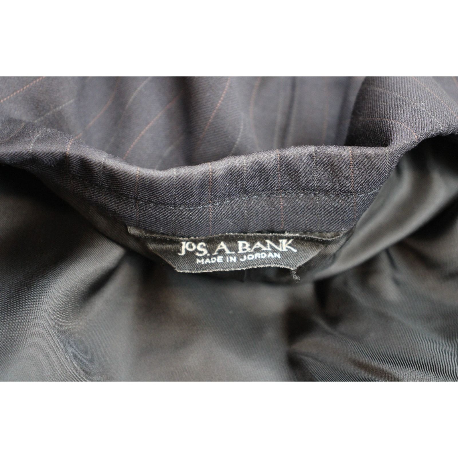 Jos. A. Bank Jos A Bank Blazer Men Size 46R Navy Blue Pinstriped 2 Button Size 46R - 7 Thumbnail