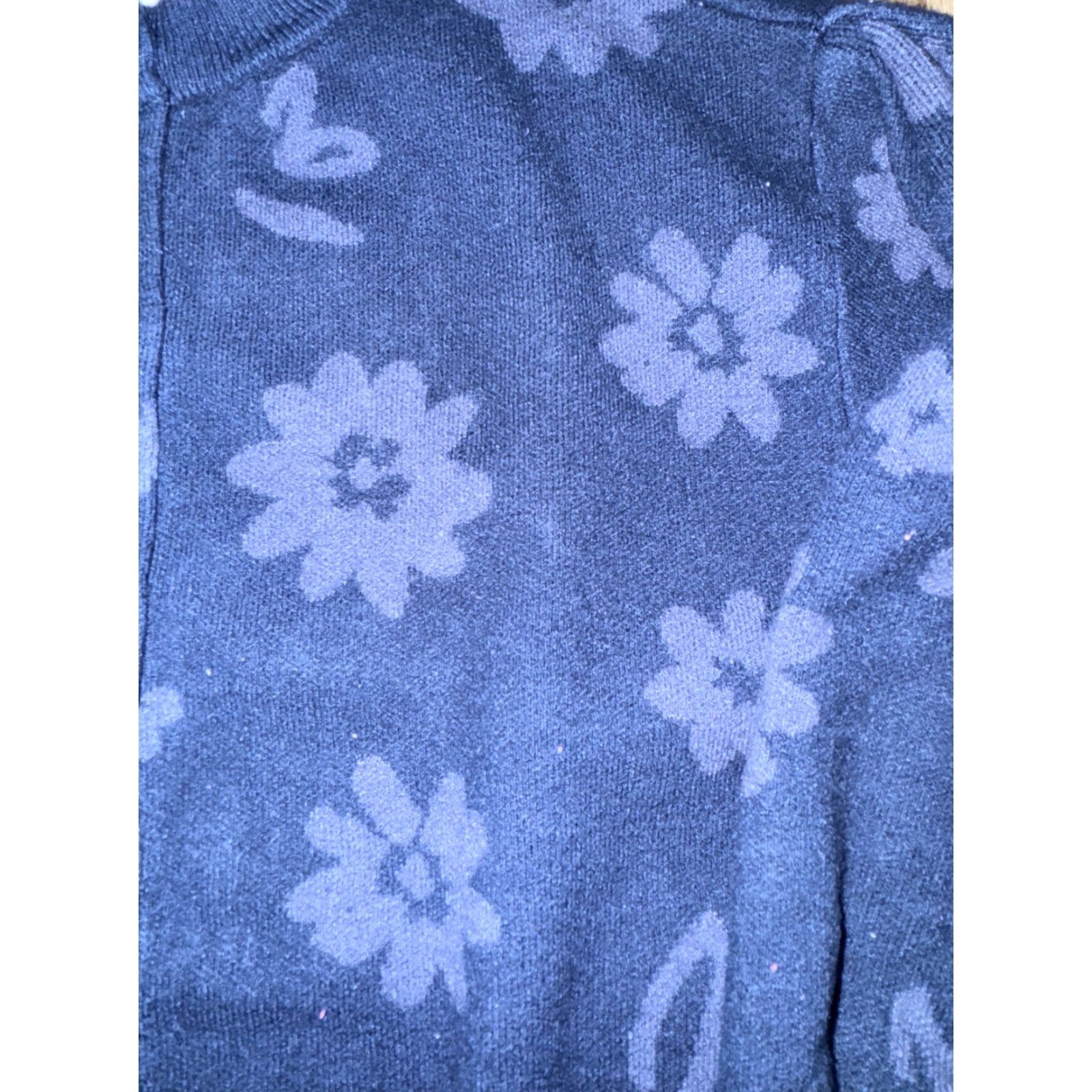 Vintage Free Assembly Cardigan Sweater Blue Medium Petites Women Flower Heavyweight 16x17 16x17.5 Size M / US 6-8 / IT 42-44 - 2 Thumbnail
