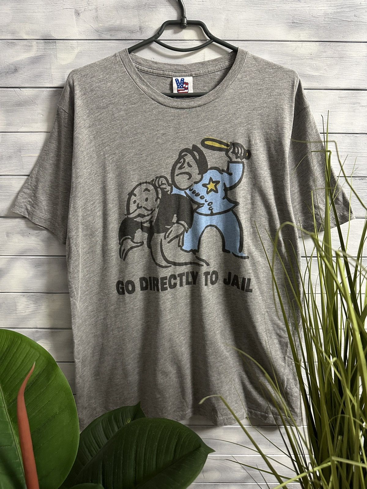 Vintage Rare Vintage T-Shirt Junk Food 2007 Go Directly To Jail Size US XL / EU 56 / 4 - 1 Thumbnail