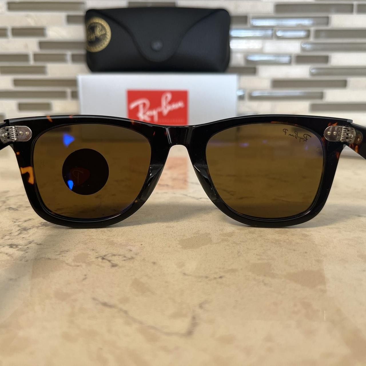 RayBan Wayfarer Size ONE SIZE - 3 Thumbnail