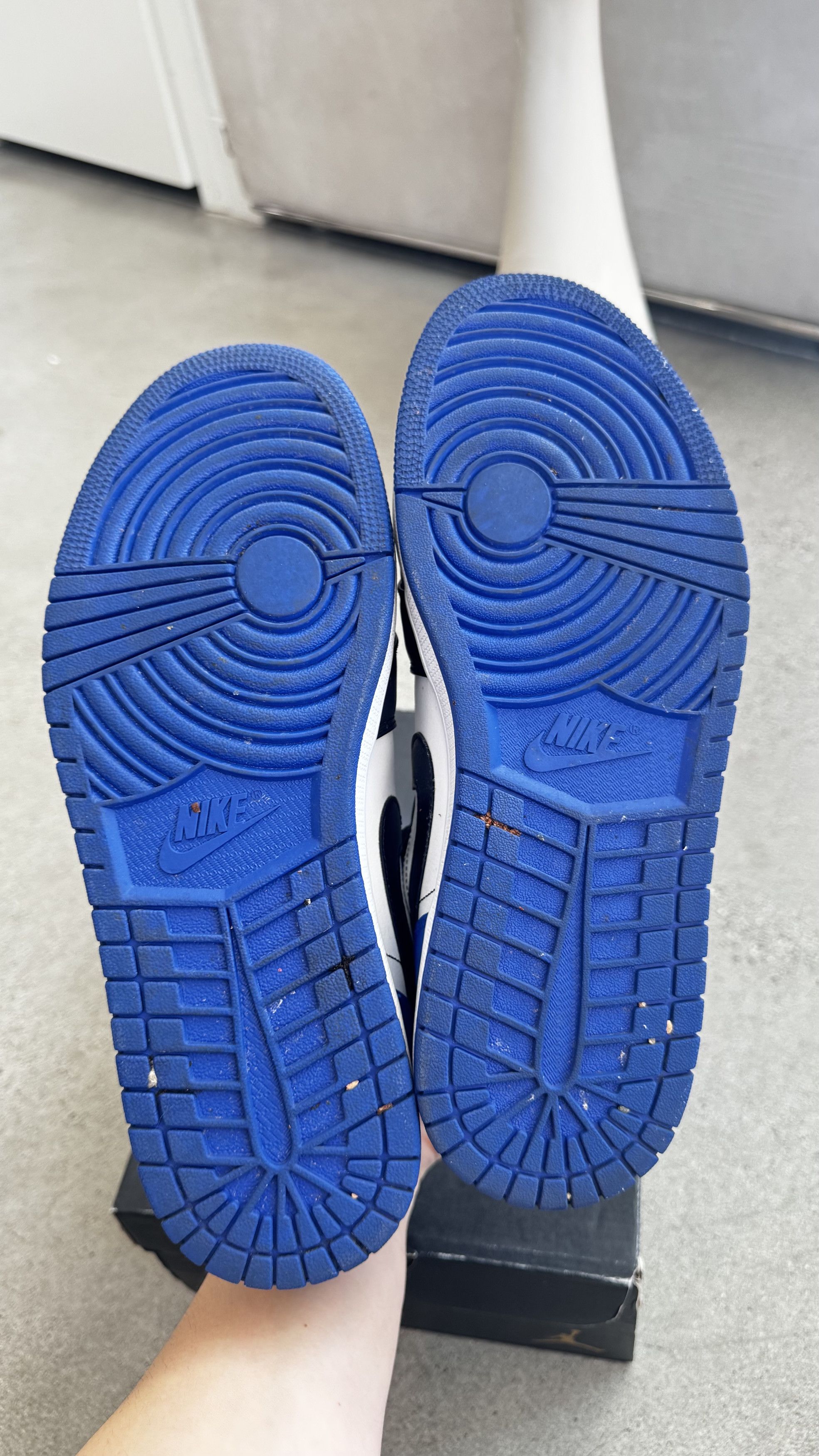 Nike Nike Air Jordan 1 Low Black Taxi Blue Size 10.5 w/ Box Size US 10.5 / EU 43-44 - 6 Thumbnail
