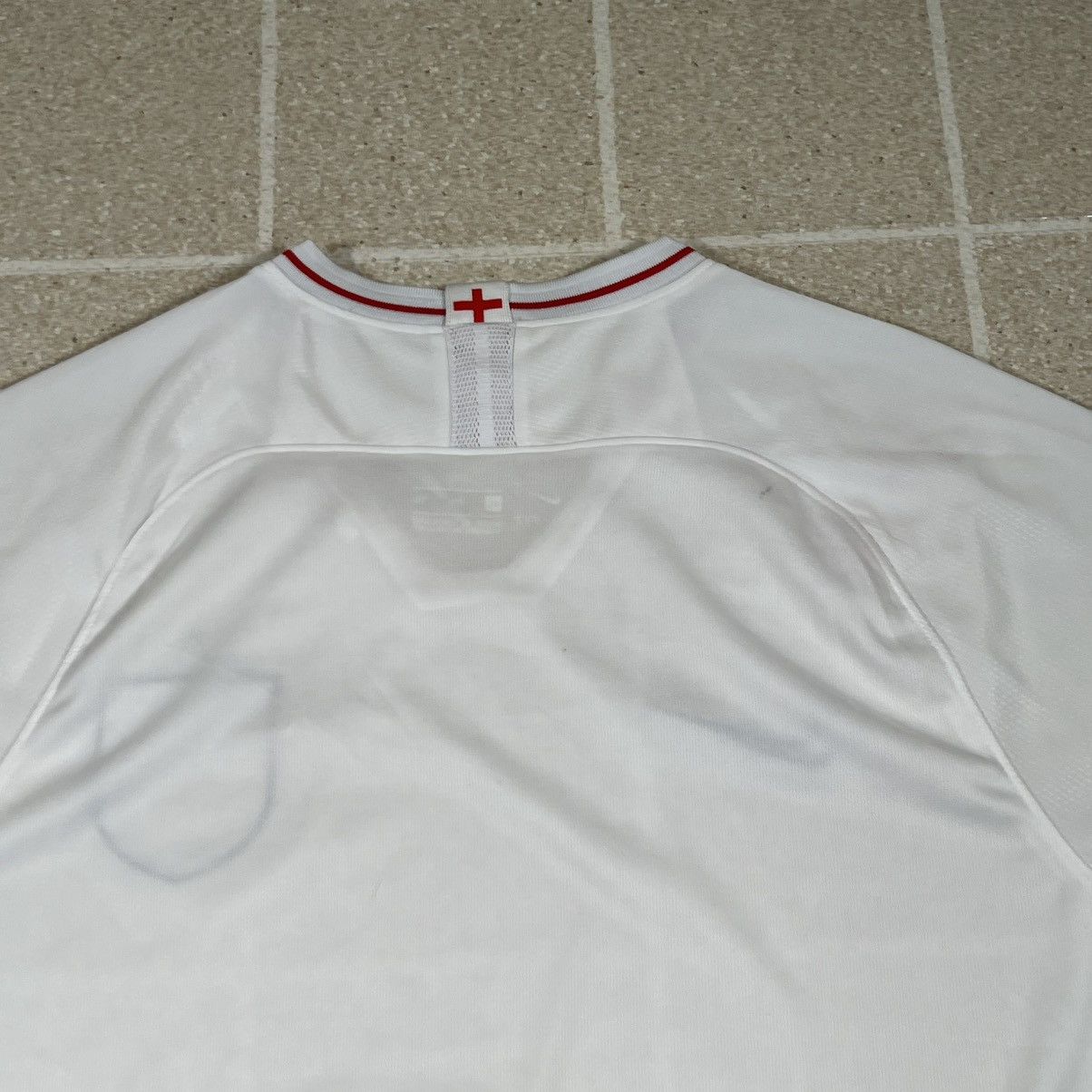 Nike ENGLAND 2018-2020 HOME SHIRT SOCCER JERSEY NIKE Sz. XL Size US XL / EU 56 / 4 - 4 Thumbnail