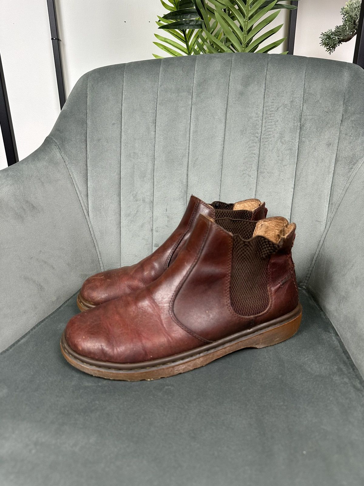 Dr. Martens × Vintage Dr. Martens Lyme Chelsea Boots Leather Men’s Brown 42 Size 9 Size US 9 / EU 42 - 2 Thumbnail