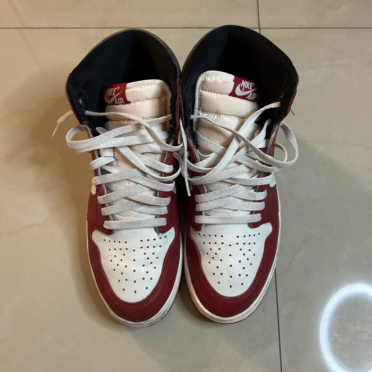Jordan Brand Jordan 1 Chicago Lost n Found Size US 9.5 / EU 42-43 - 3 Thumbnail