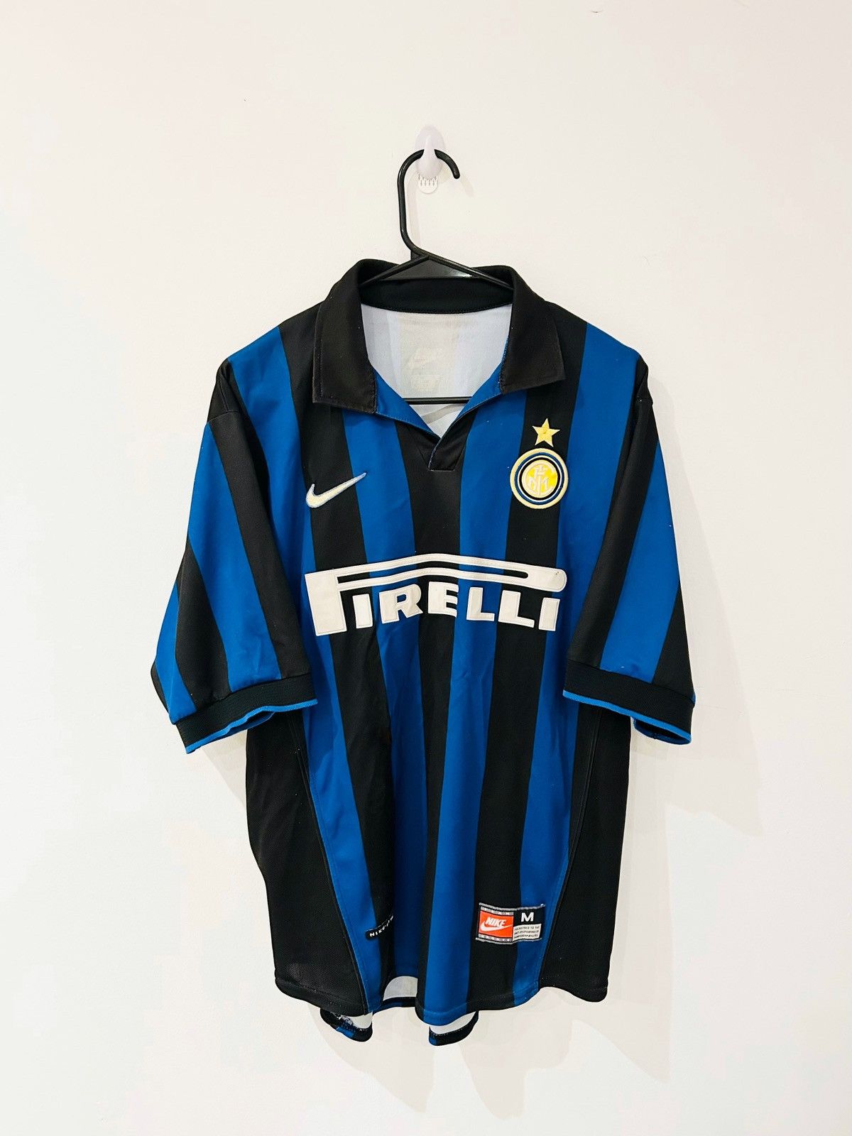 Nike × Vintage Inter Milan 1998 home jersey Size US M / EU 48-50 / 2 - 1 Thumbnail