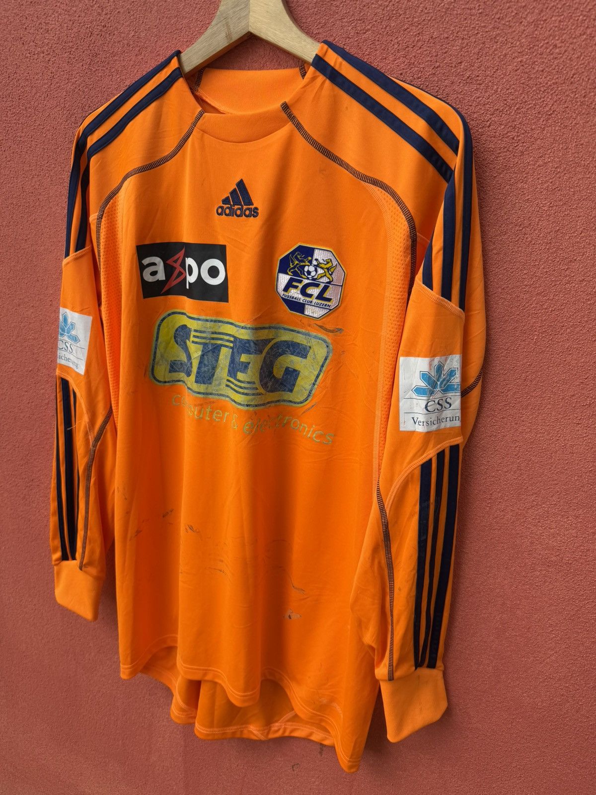 Adidas Goalkeeper FC Luzern x Number 1 x Zibung Size US L / EU 52-54 / 3 - 2 Thumbnail