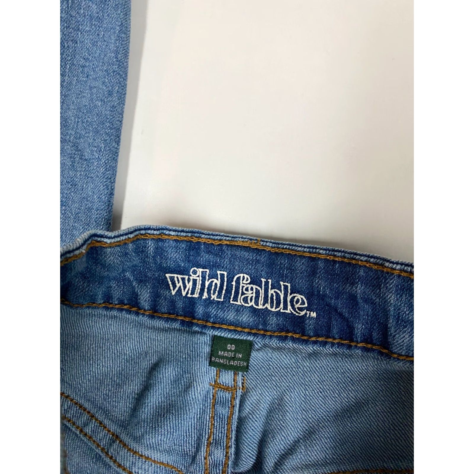 Vintage Wild Fable Jeans Womens 00 Blue Light Straight Regular Zip Pockets Cotton Knit Vintage No Size 24" / US 00 / IT 34 - 4 Thumbnail