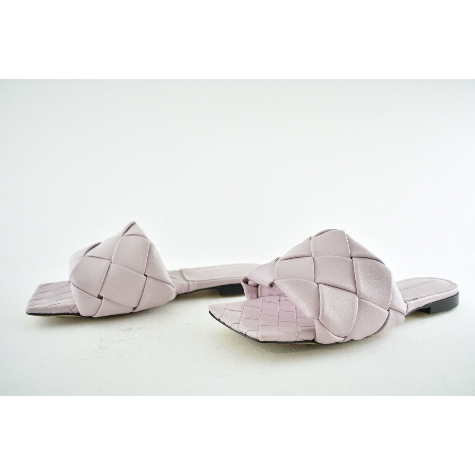Bottega Veneta Bottega Veneta BV Lido Flat Slides Magnolia Pink Intrecciato Size US 5.5 / IT 35.5 - 9 Thumbnail