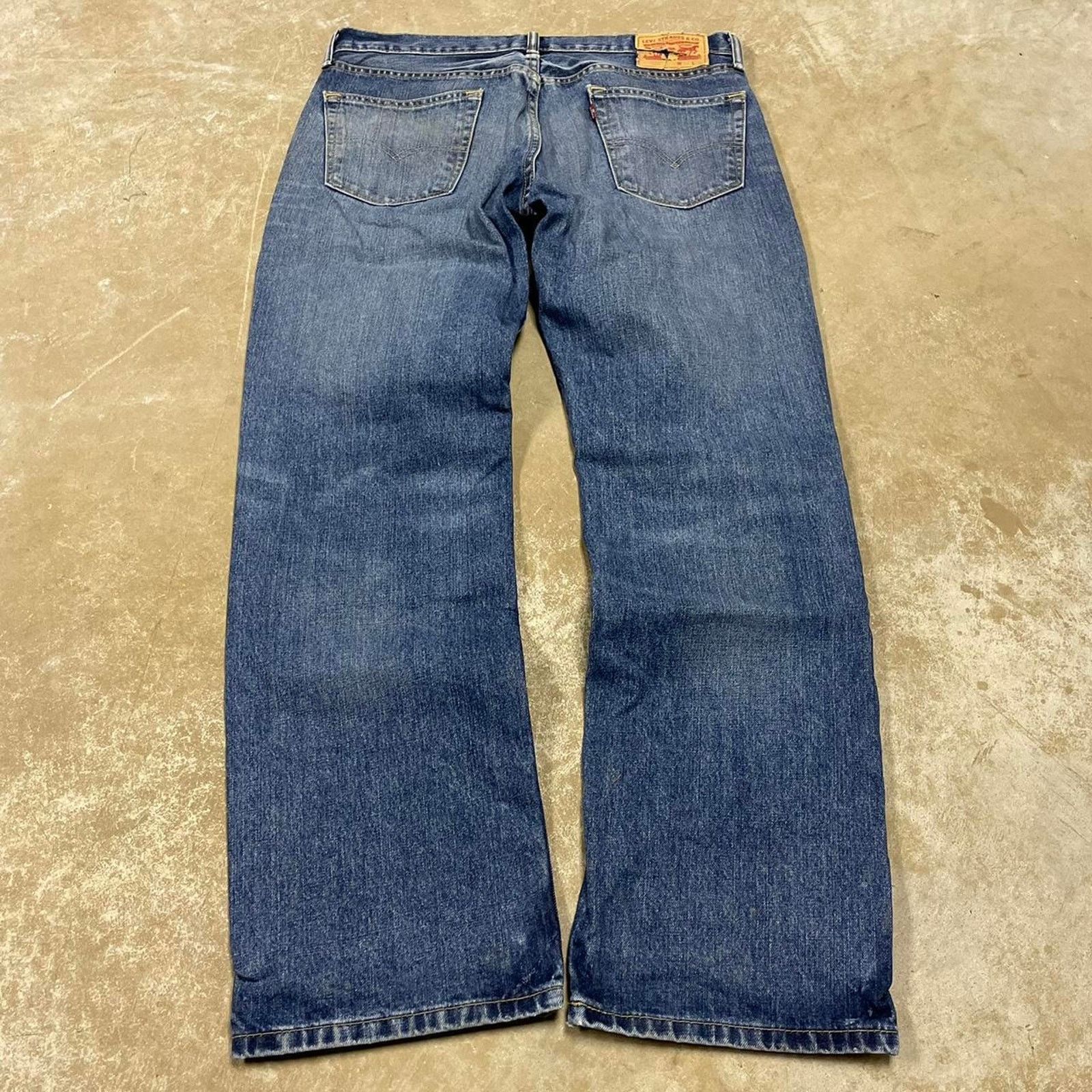 Levi's Levi's 559 baggy blue jeans Size 34x32 Size US 34 / EU 50 - 2 Thumbnail