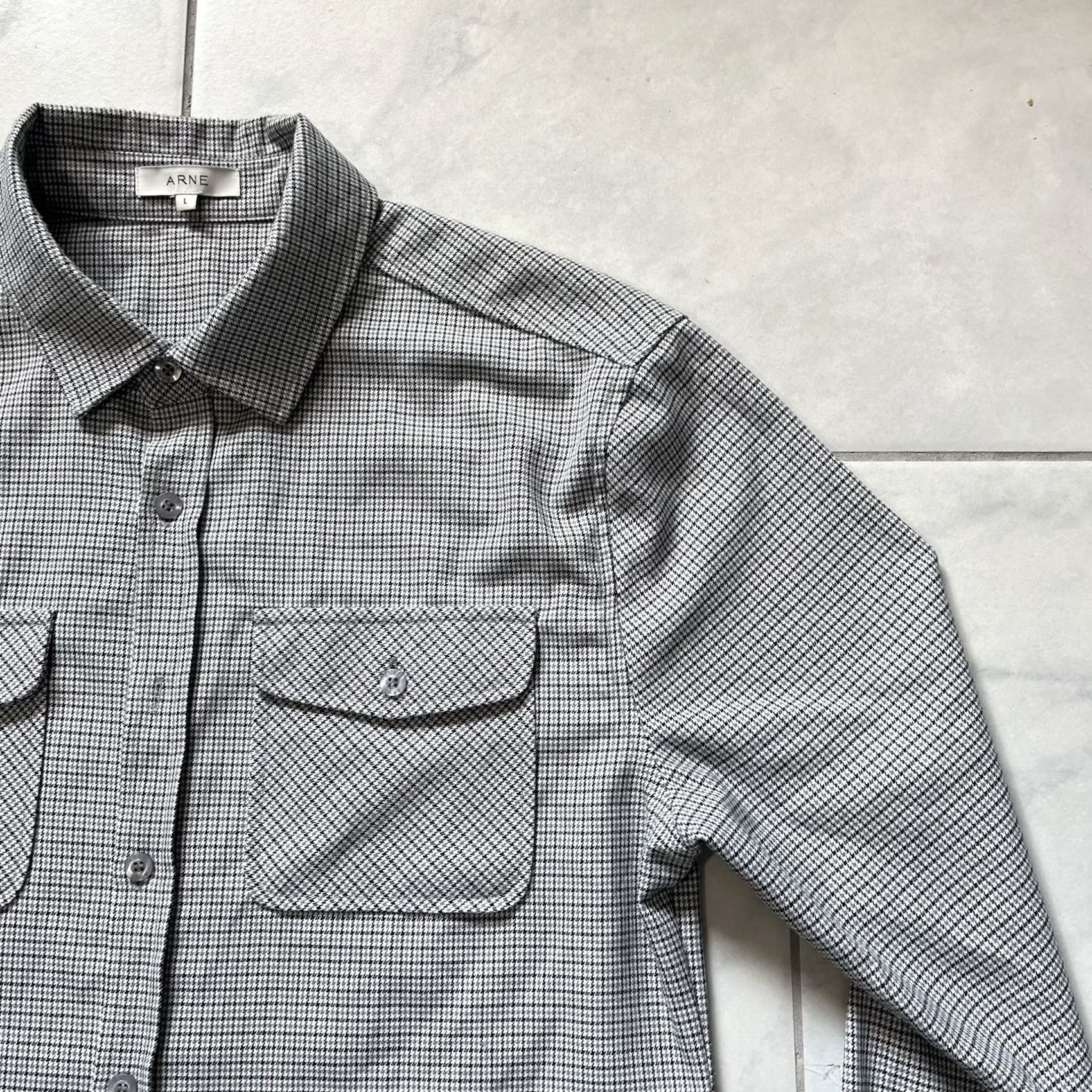 Vintage ARNE Shirt Large Black Gray Mens Button Up Herringbone Stretch Fit Modern Preppy Size US L / EU 52-54 / 3 - 3 Thumbnail