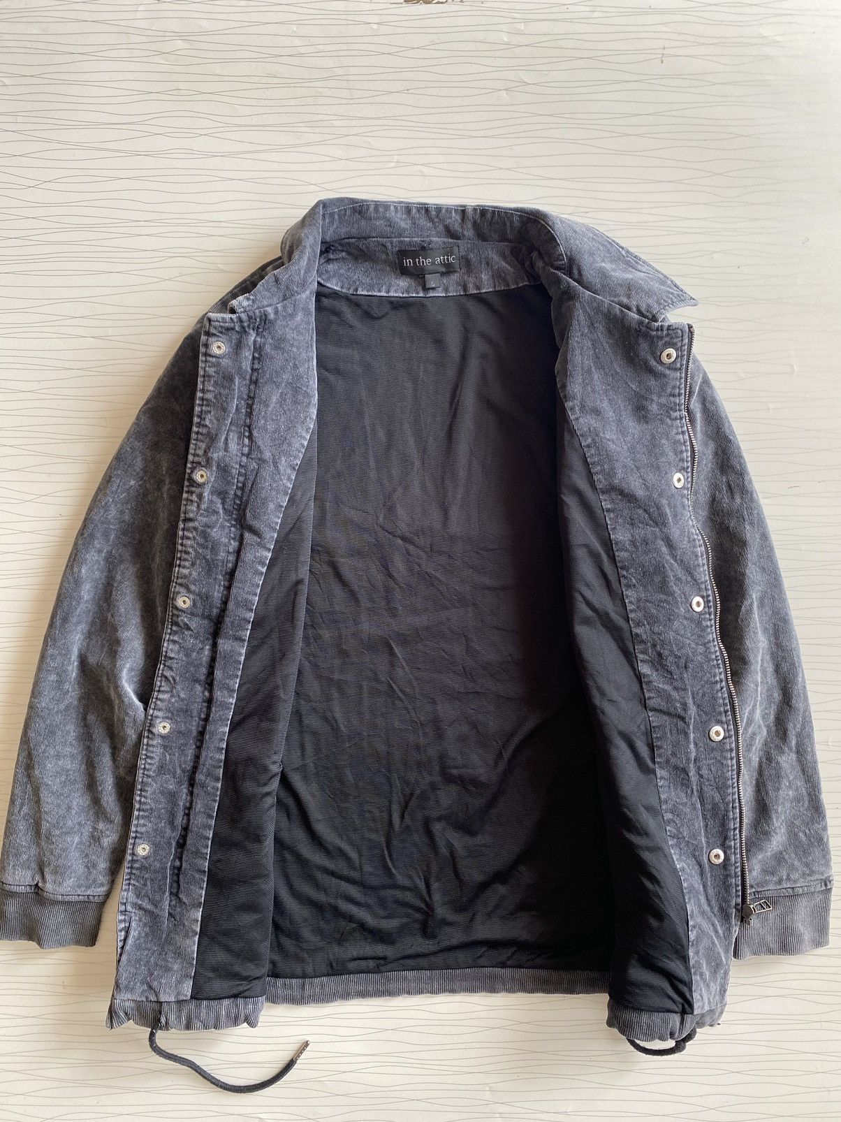 14th Addiction × In The Attic × Share Spirit Homme y2k In The Attic corduroy coach shirt Size US L / EU 52-54 / 3 - 8 Thumbnail