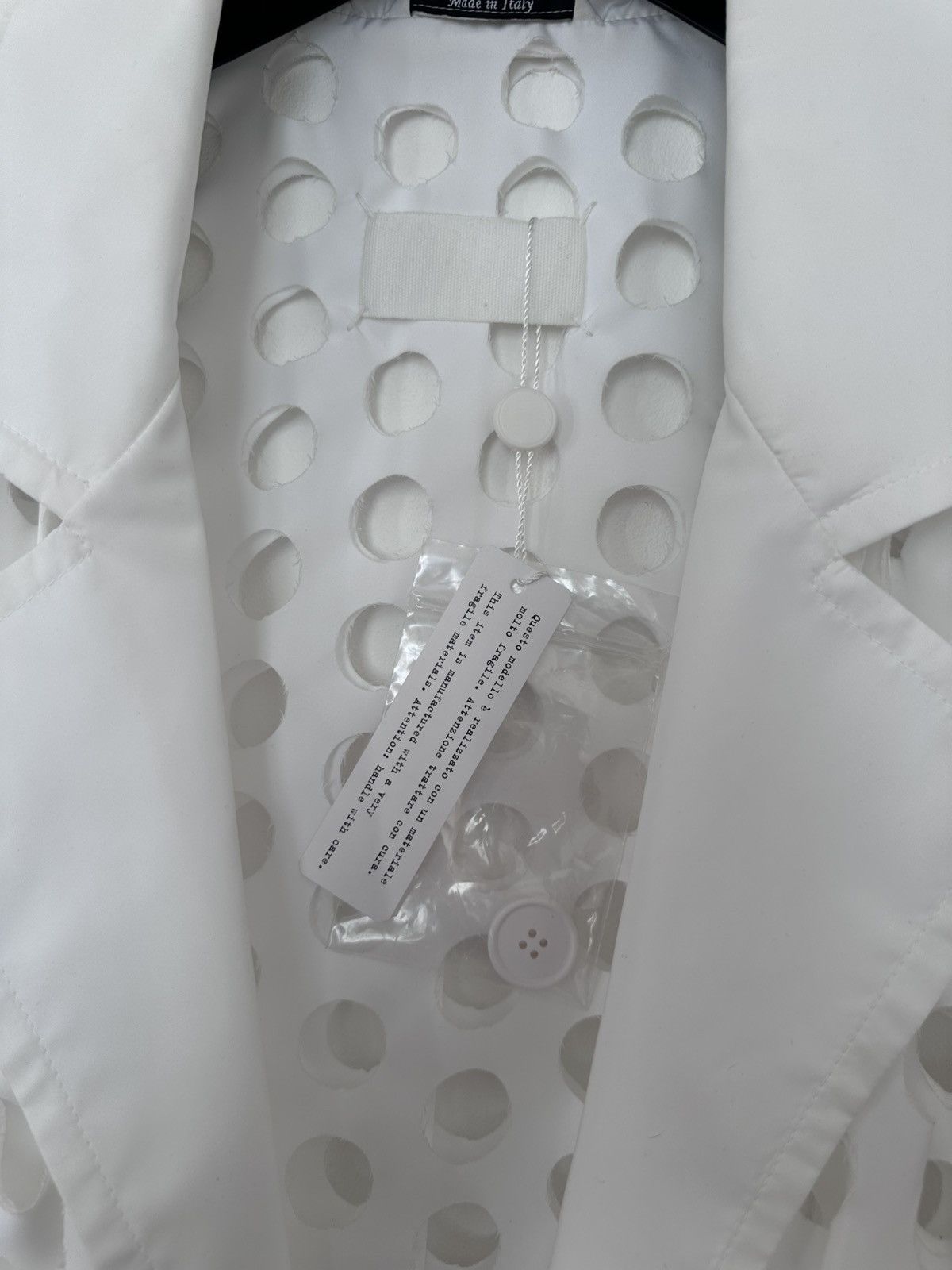 Maison Margiela Maison Margiela by John Galliano ss20 perforated trench Size S / US 4 / IT 40 - 3 Thumbnail