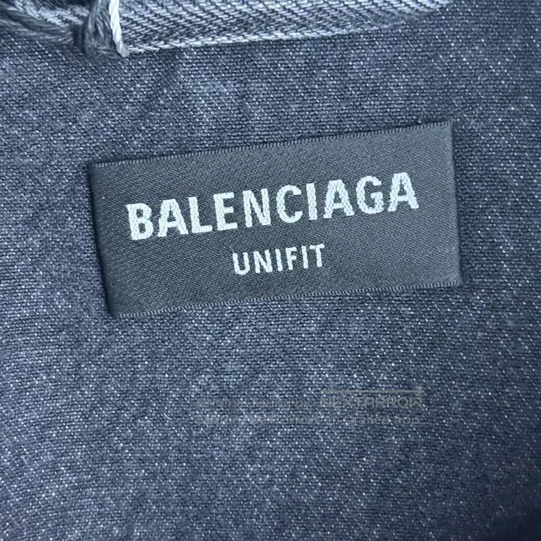 Balenciaga Balenciaga Solid color distressed digital print denim jack Size US XS / EU 42 / 0 - 5 Thumbnail