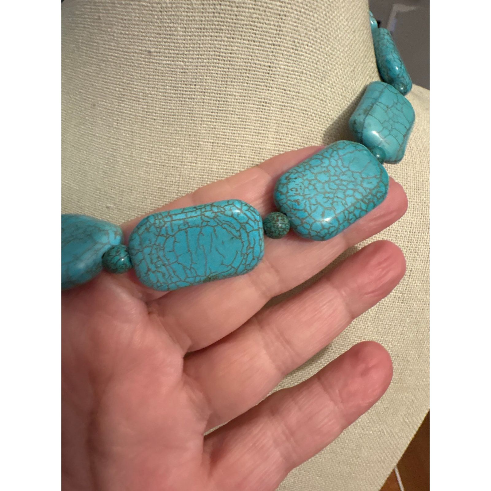 Other Dyed Howlite Turquoise Look 16” Statement Necklace Size ONE SIZE - 6 Thumbnail