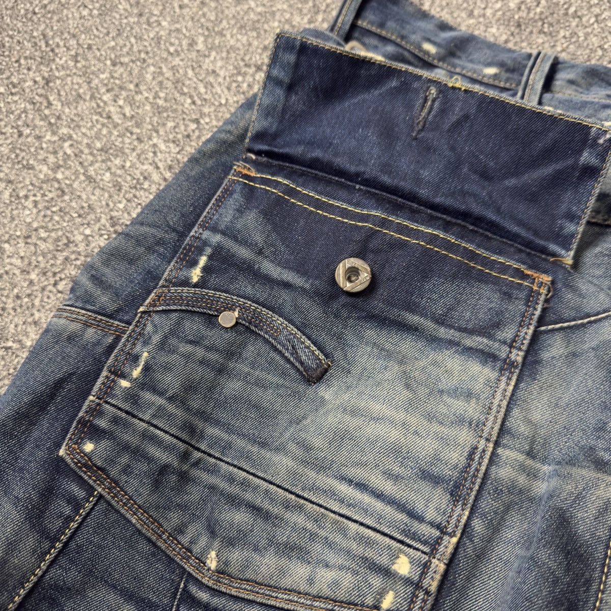 G-Star Archive R33/01 Trail 5620 Tapered Raw Whisker Washed Denim Size US 31 - 12 Thumbnail